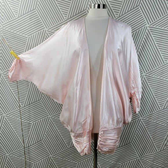 Vintage Jackets & Blazers - Vintage 80s Satin Jacket size 14 Silky Dolman Sleeve Womens Pink open front long